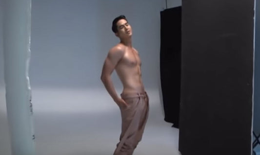 "จิณณ์ จิณณะ" ถอดโชว์ซิกแพค งานดีอะไรเบอร์นี้