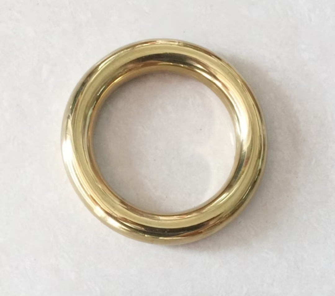 หวงสวมพวงแสตนเลสแบบใหญ่ ( รหัส RD025 )