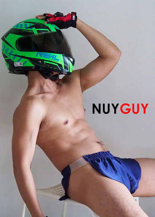 NUYGUY กางเกงบอกเซอร์ผ่าแหลกเอวล่องหน ( รหัส NG1031 )