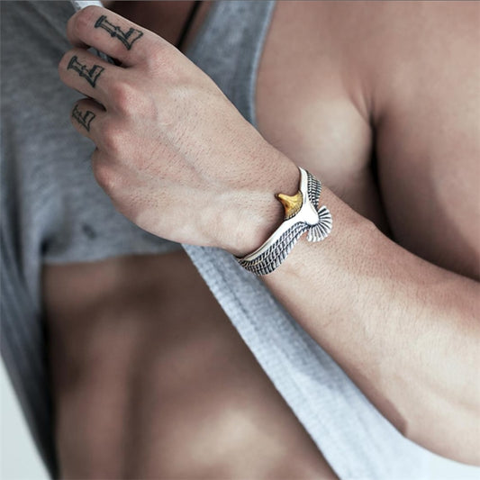 กำไลข้อมือ EAGLE ( รหัส E037 )